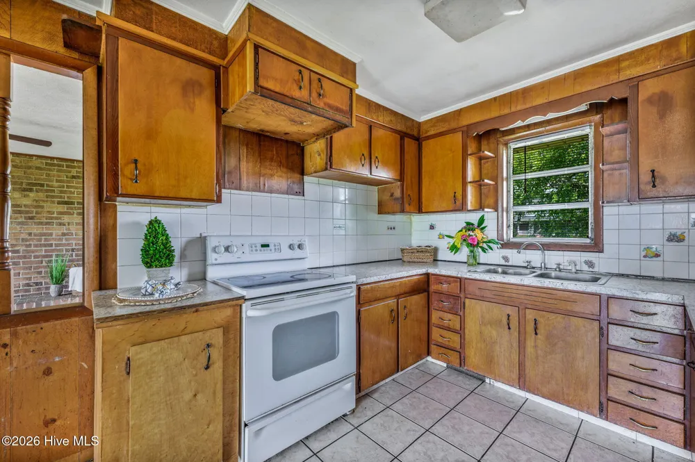 1273 Roseland Road Chadbourn, NC 28431