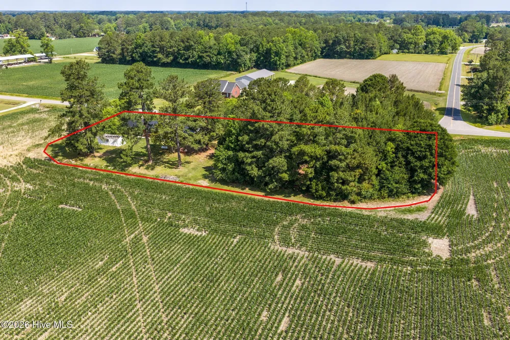 1273 Roseland Road Chadbourn, NC 28431