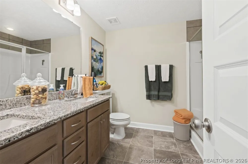 5512 Tolarsville Road St Pauls, NC 28384