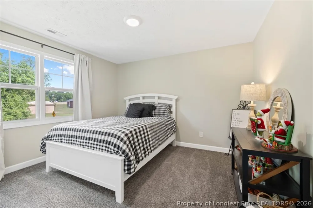 5512 Tolarsville Road St Pauls, NC 28384