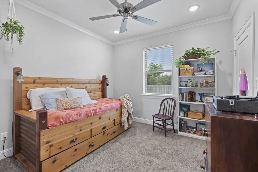 21553 Castle Rock Circle Bullard, TX 75758