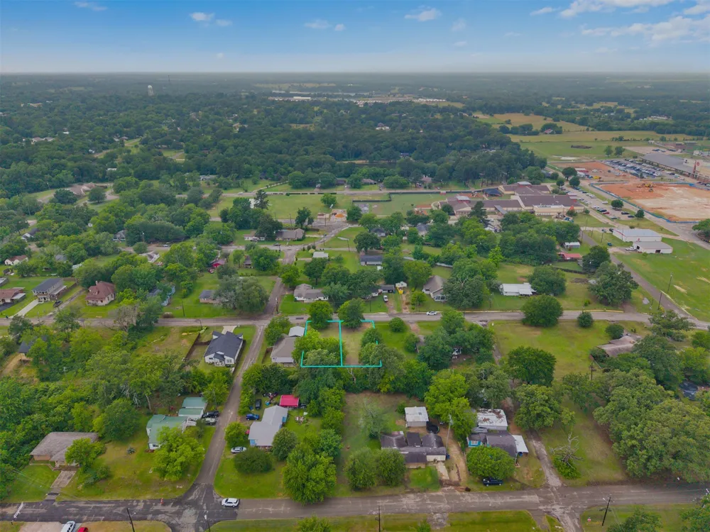 Spring Street Grand Saline, TX 75140