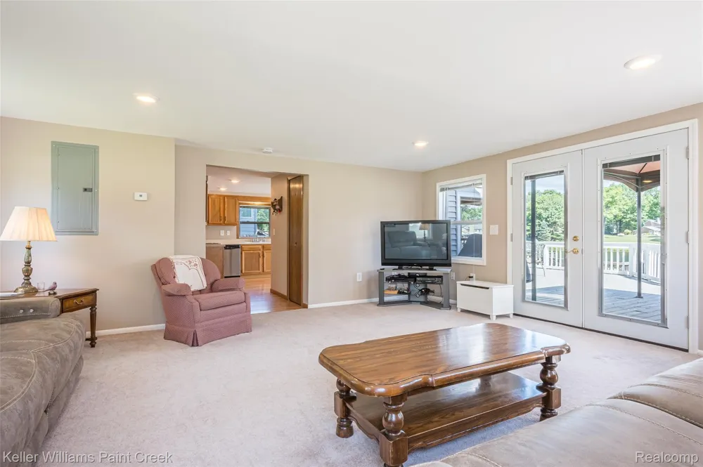 1379 Sioux Street Gladwin City, MI 48624