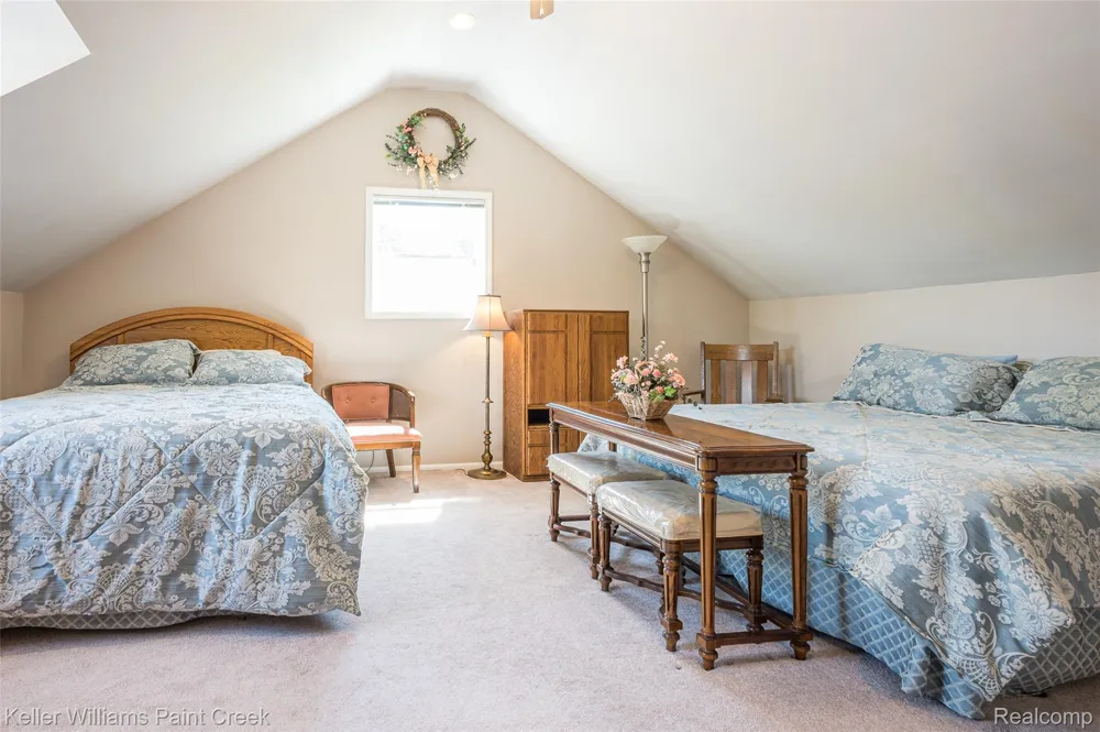 1379 Sioux Street Gladwin City, MI 48624
