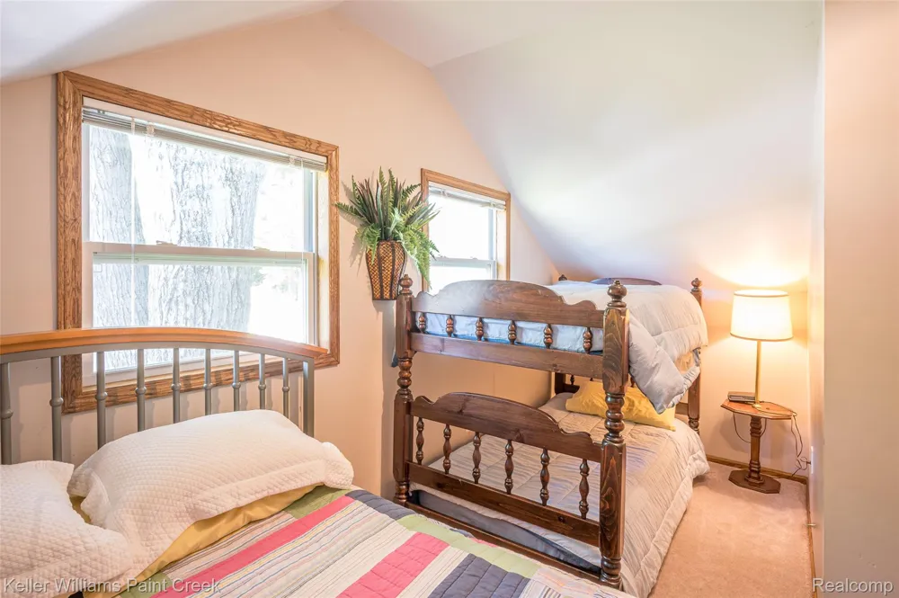 1379 Sioux Street Gladwin City, MI 48624