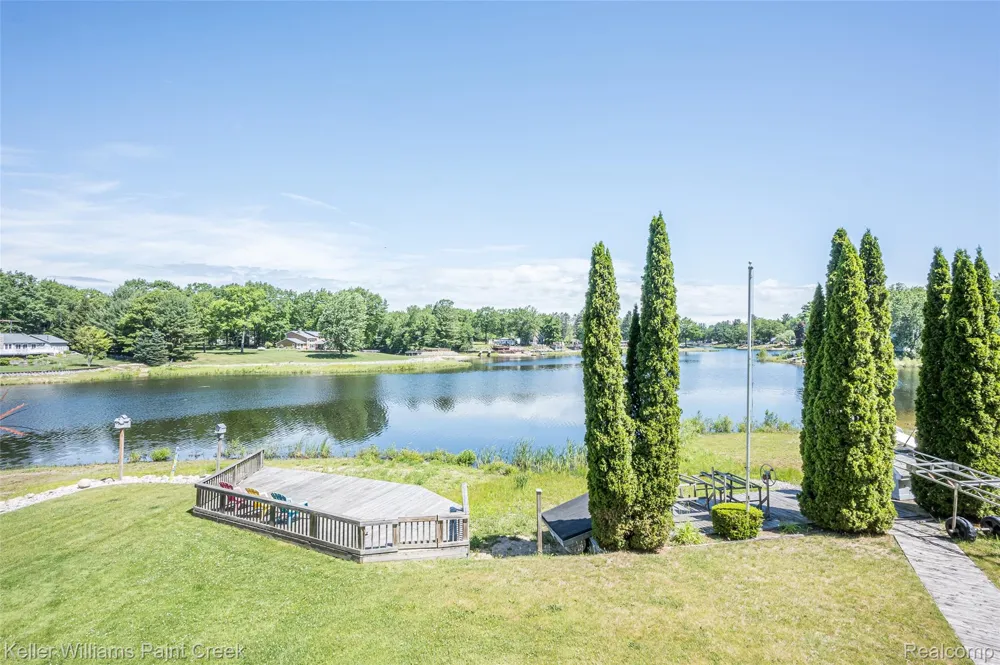 1379 Sioux Street Gladwin City, MI 48624