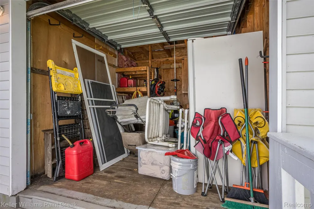 1379 Sioux Street Gladwin City, MI 48624