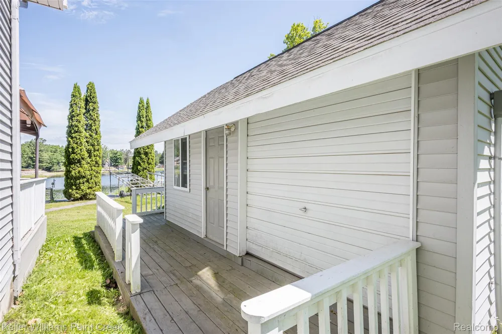 1379 Sioux Street Gladwin City, MI 48624