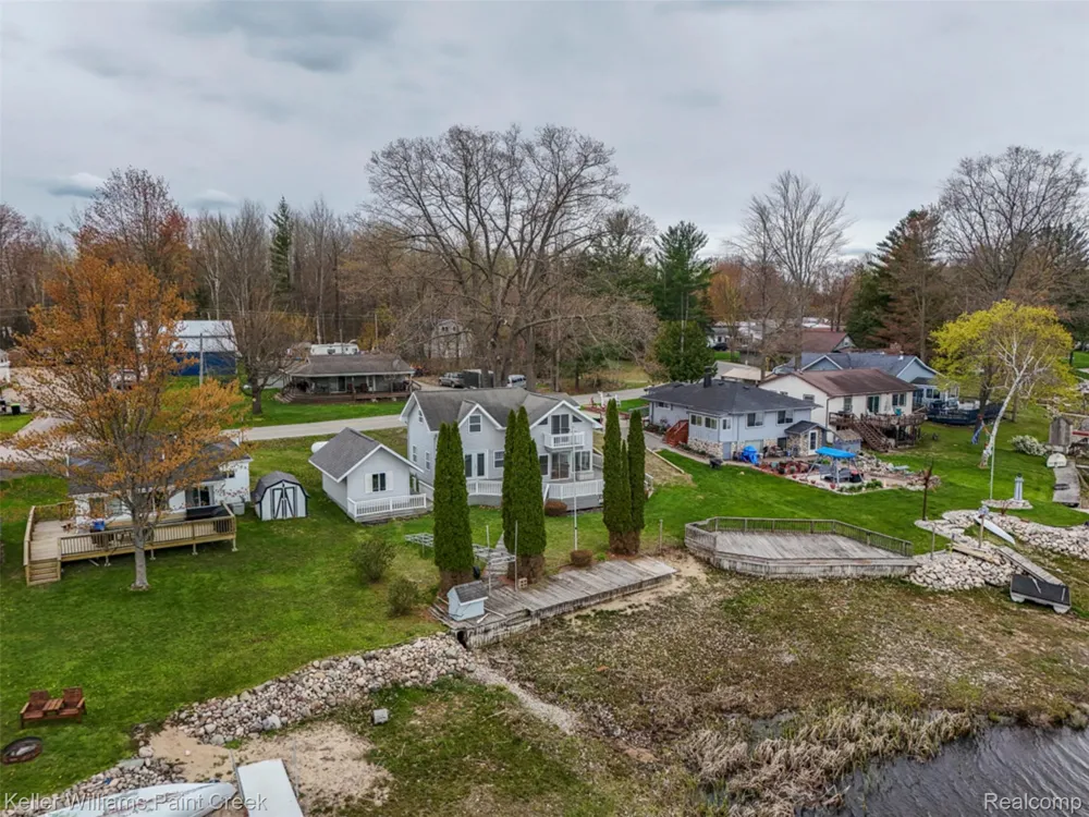 1379 Sioux Street Gladwin City, MI 48624