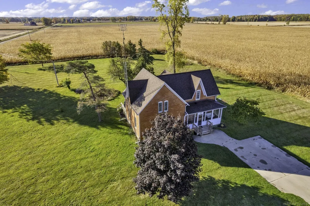 2950 W Hyde Road Washington Township, MI 48419