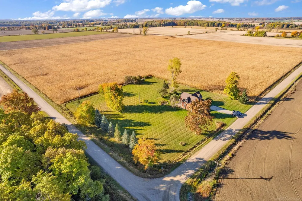 2950 W Hyde Road Washington Township, MI 48419