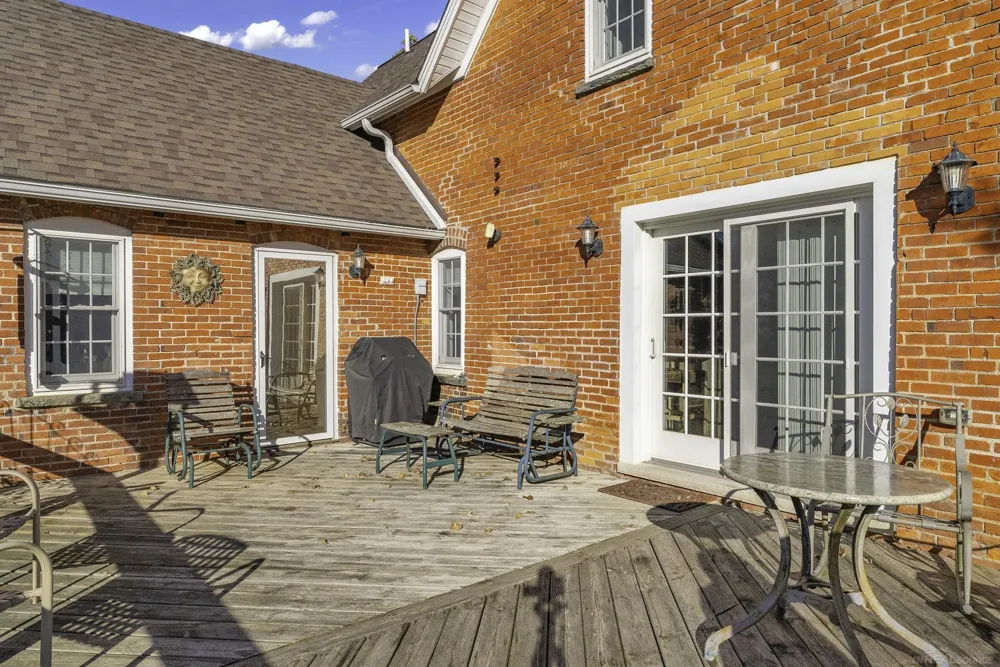 2950 W Hyde Road Washington Township, MI 48419