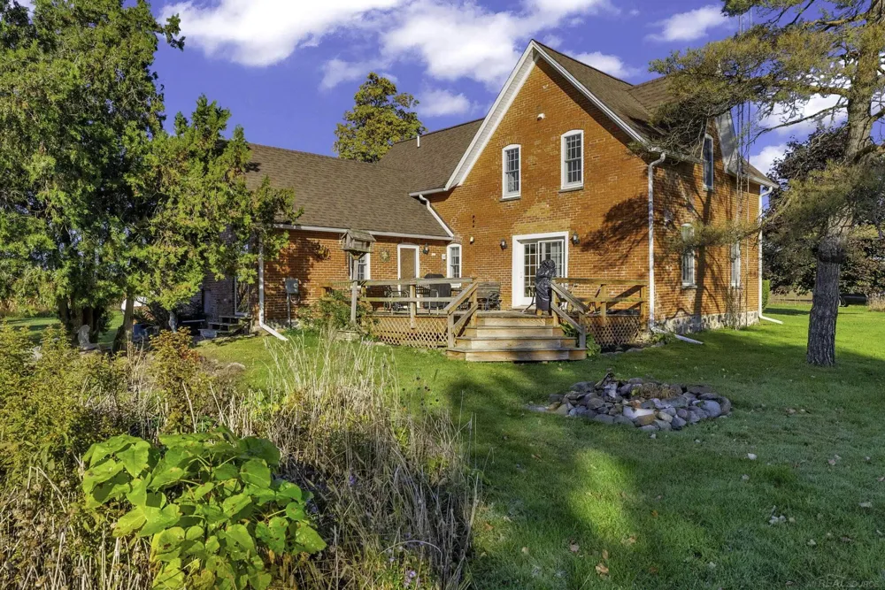 2950 W Hyde Road Washington Township, MI 48419