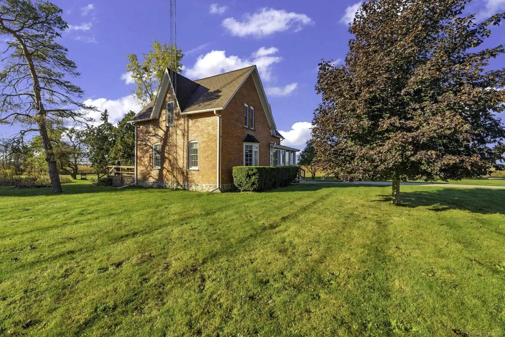 2950 W Hyde Road Washington Township, MI 48419
