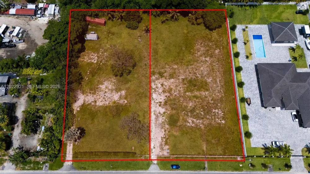 12085 SW 47th St Miami, FL 33175