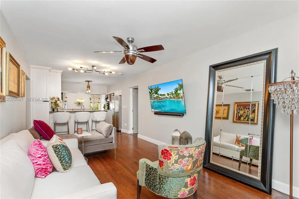 6520 SW 16th Ter West Miami, FL 33155