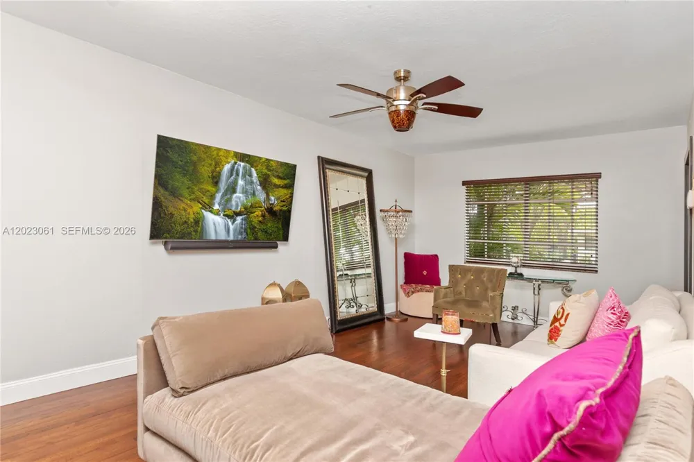 6520 SW 16th Ter West Miami, FL 33155