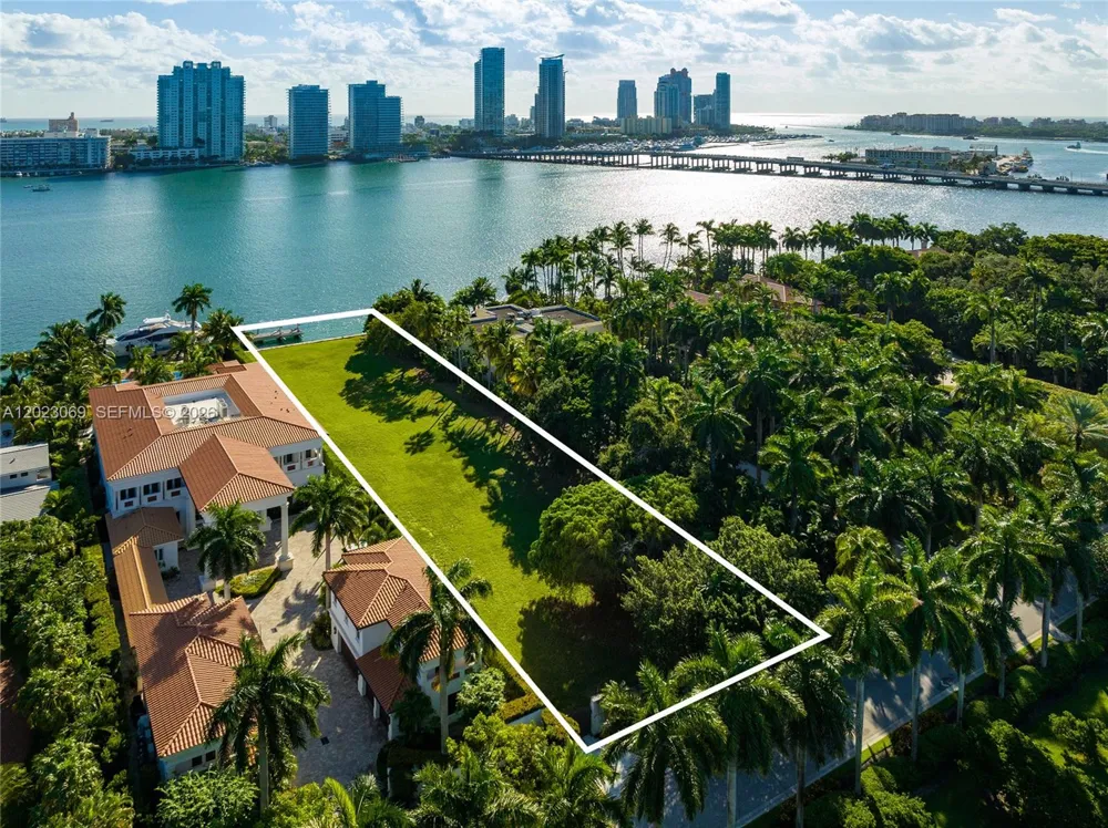 36 Star Island Dr Miami Beach, FL 33139