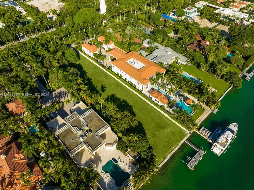 36 Star Island Dr Miami Beach, FL 33139