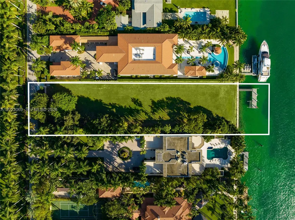 36 Star Island Dr Miami Beach, FL 33139