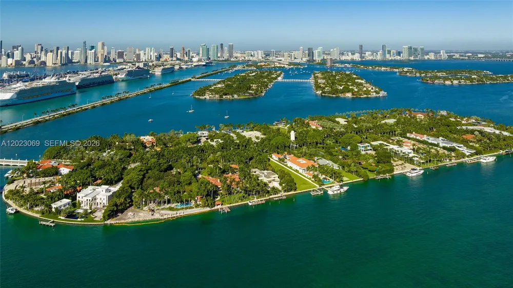 36 Star Island Dr Miami Beach, FL 33139