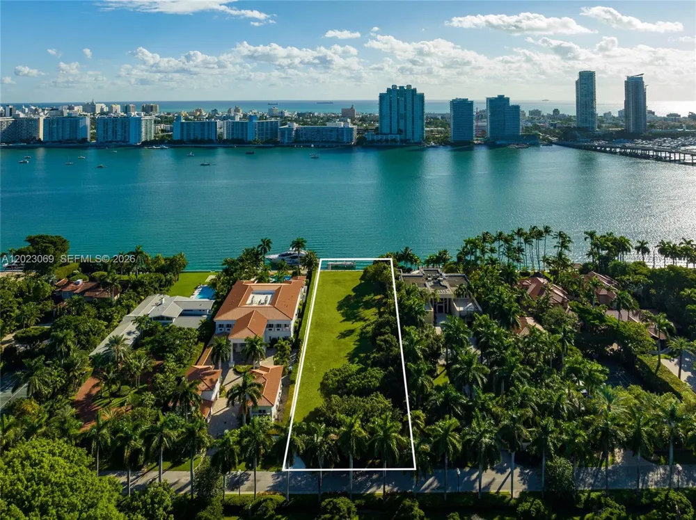 36 Star Island Dr Miami Beach, FL 33139