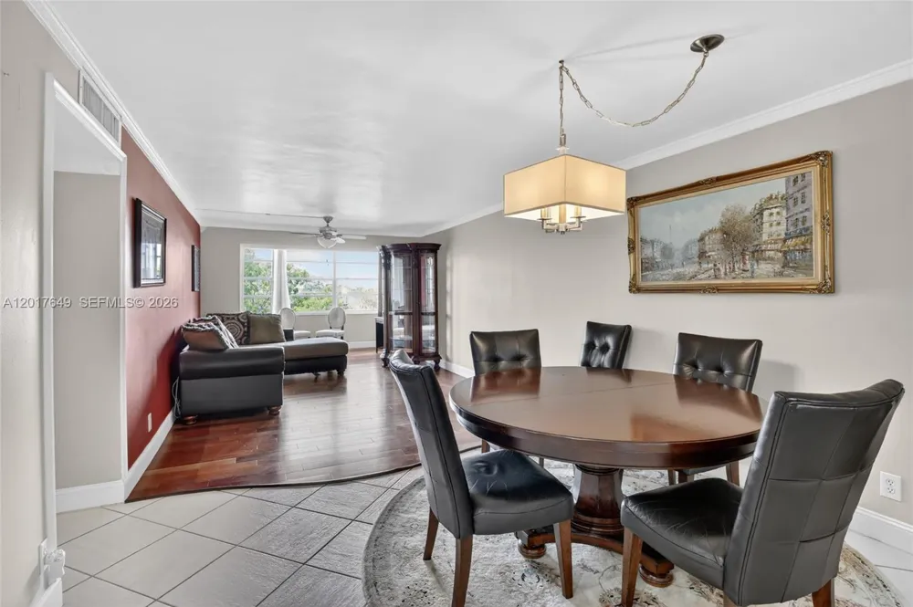 6600 Cypress Rd #504 Plantation, FL 33317