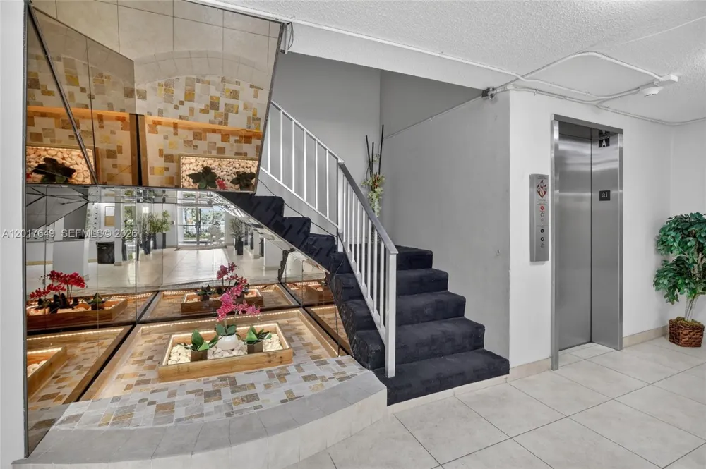 6600 Cypress Rd #504 Plantation, FL 33317
