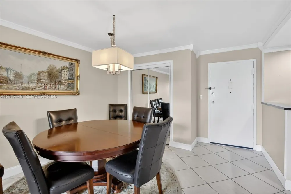 6600 Cypress Rd #504 Plantation, FL 33317