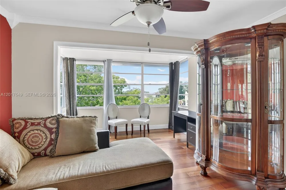 6600 Cypress Rd #504 Plantation, FL 33317