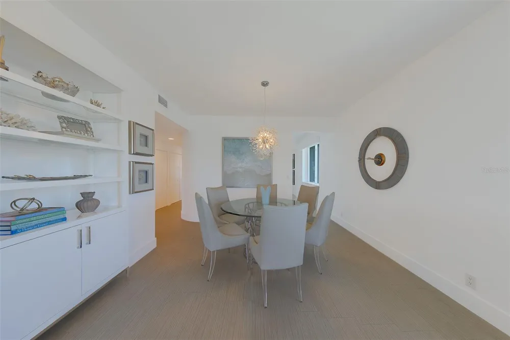 8 BELLEVIEW BOULEVARD #507 Belleair, FL 33756
