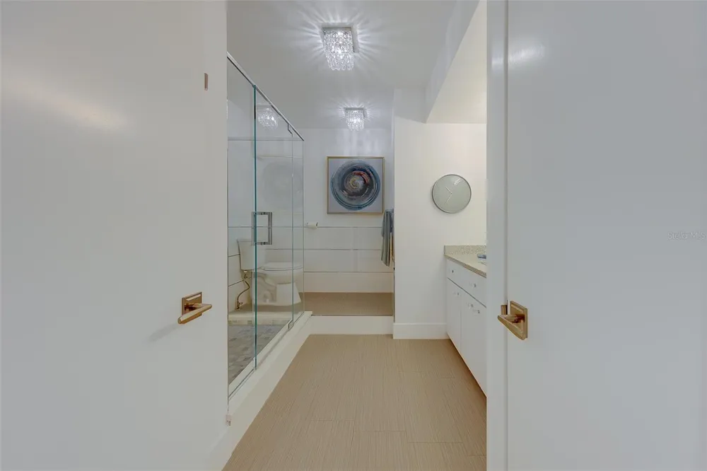 8 BELLEVIEW BOULEVARD #507 Belleair, FL 33756