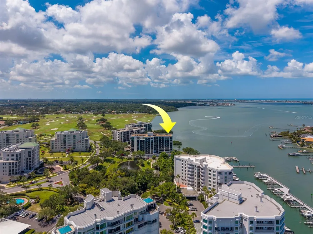 8 BELLEVIEW BOULEVARD #507 Belleair, FL 33756