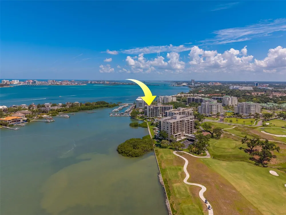 8 BELLEVIEW BOULEVARD #507 Belleair, FL 33756