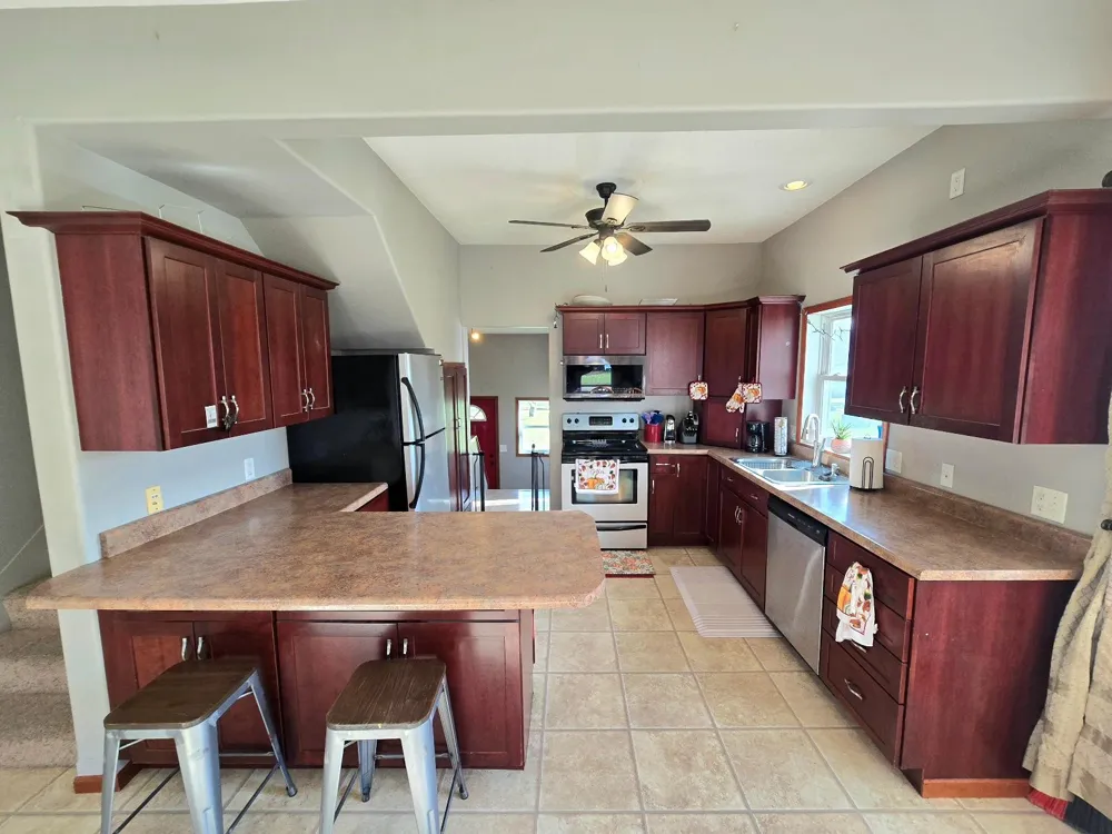 337 2nd Avenue E Halstad, MN 56548