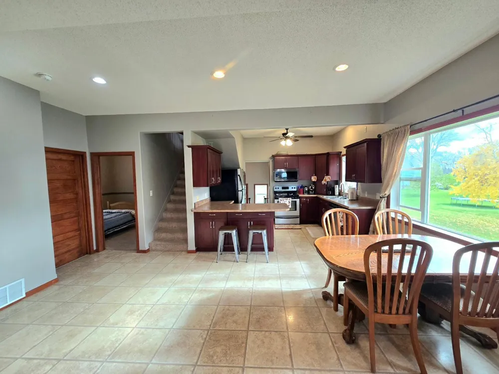 337 2nd Avenue E Halstad, MN 56548