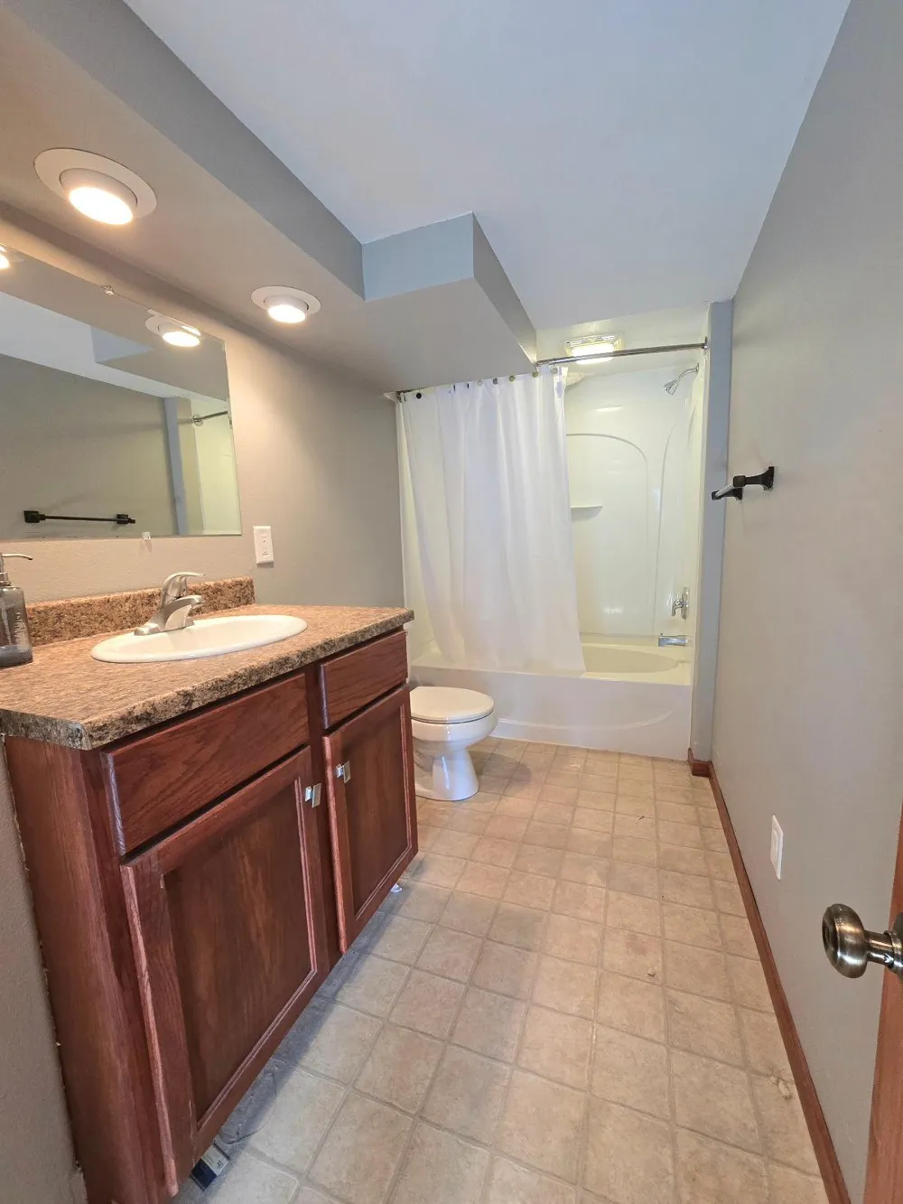 337 2nd Avenue E Halstad, MN 56548