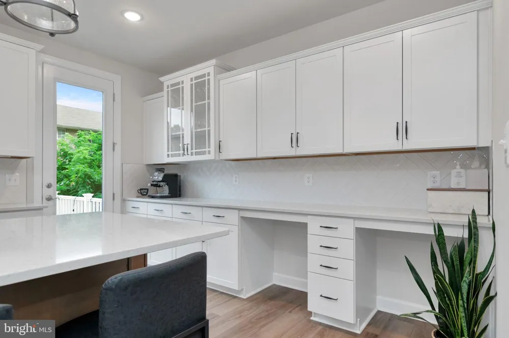 7203 MOUNTAINEER DRIVE Alexandria, VA 22306