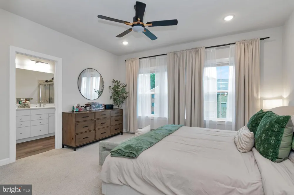 7203 MOUNTAINEER DRIVE Alexandria, VA 22306