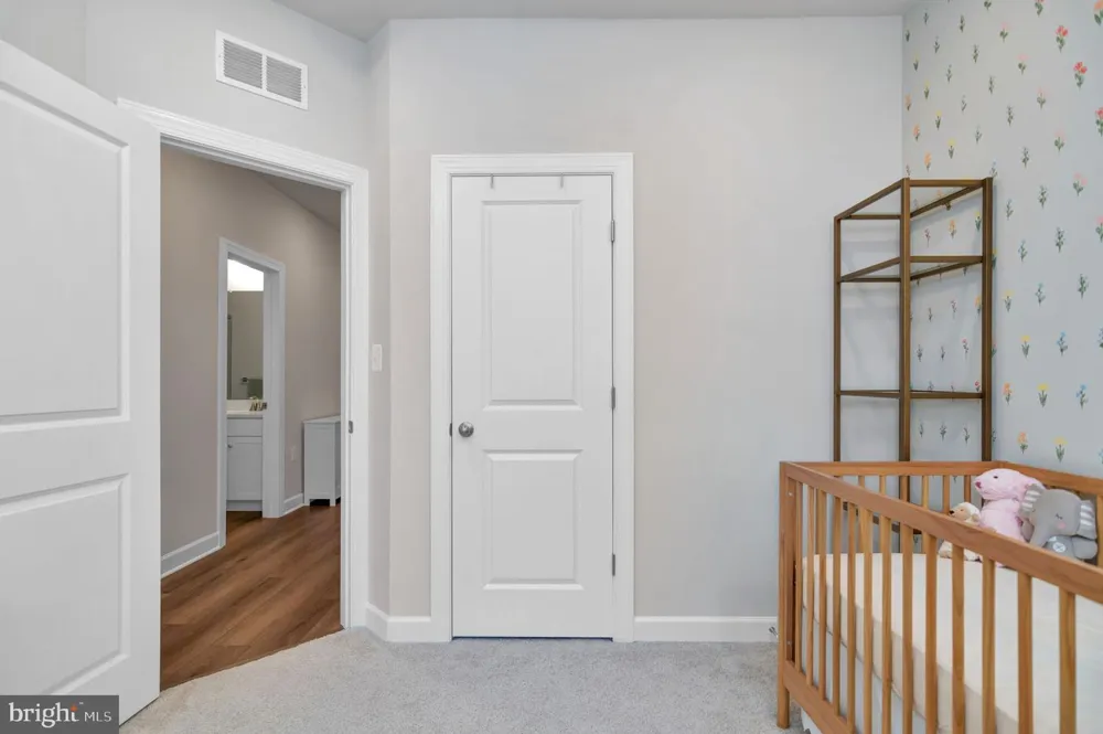 7203 MOUNTAINEER DRIVE Alexandria, VA 22306