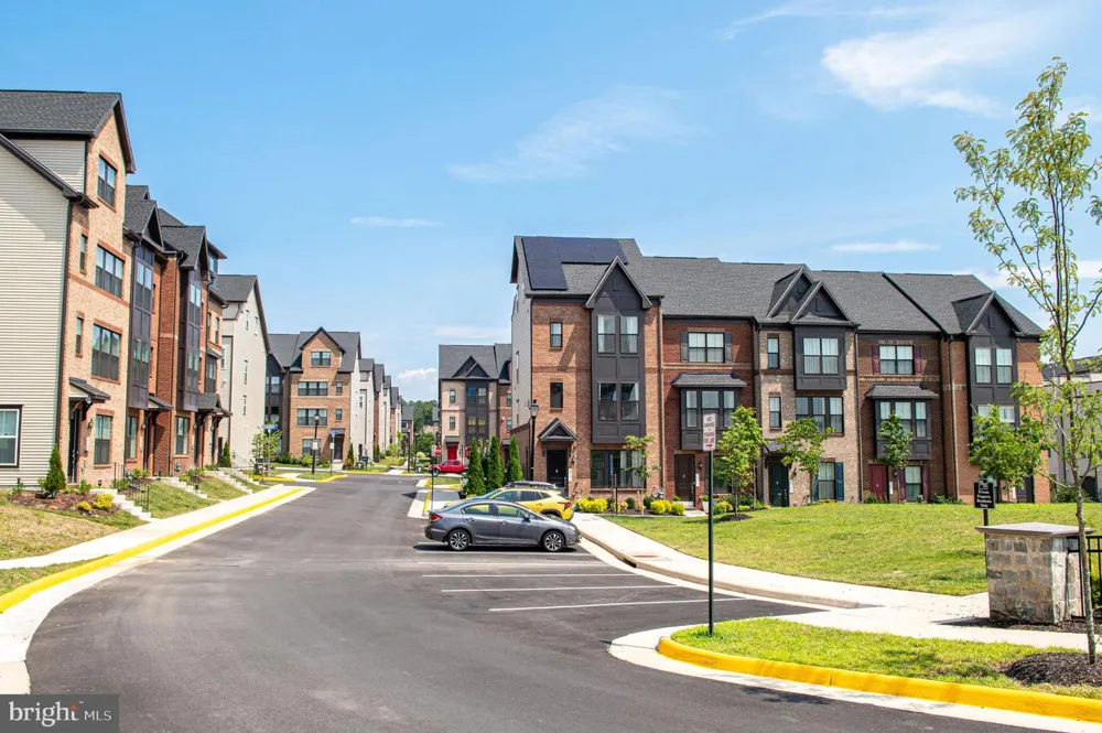7203 MOUNTAINEER DRIVE Alexandria, VA 22306