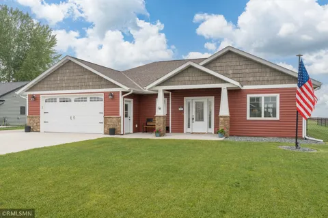 34 Evergreen Lane