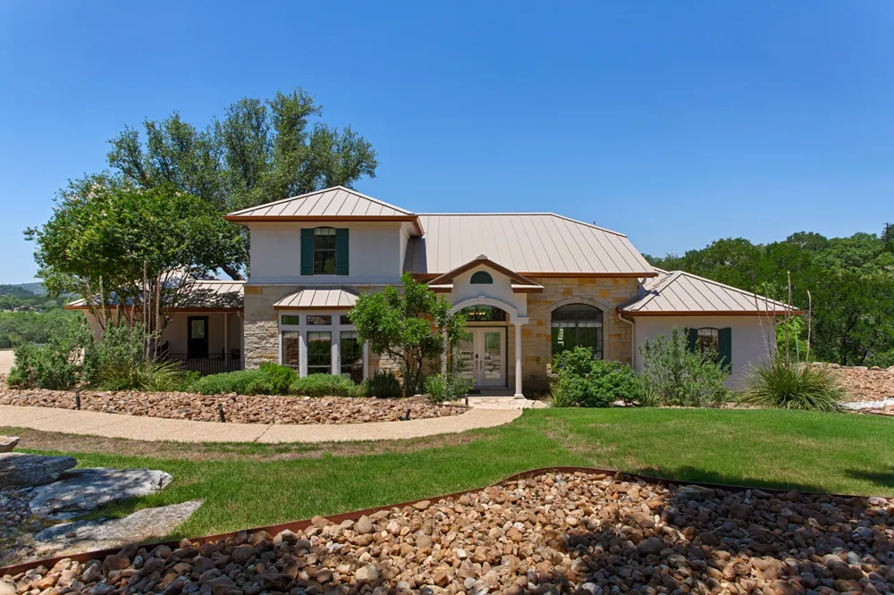 1121 Kings Cove Drive Canyon Lake, TX 78133