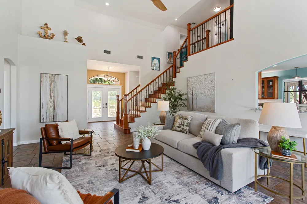 1121 Kings Cove Drive Canyon Lake, TX 78133