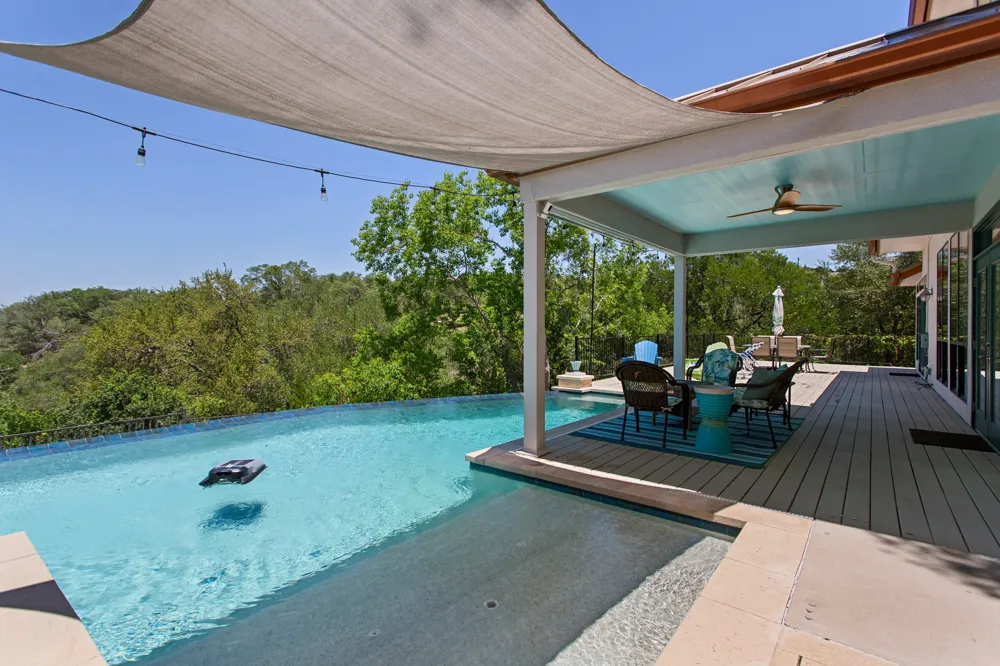 1121 Kings Cove Drive Canyon Lake, TX 78133