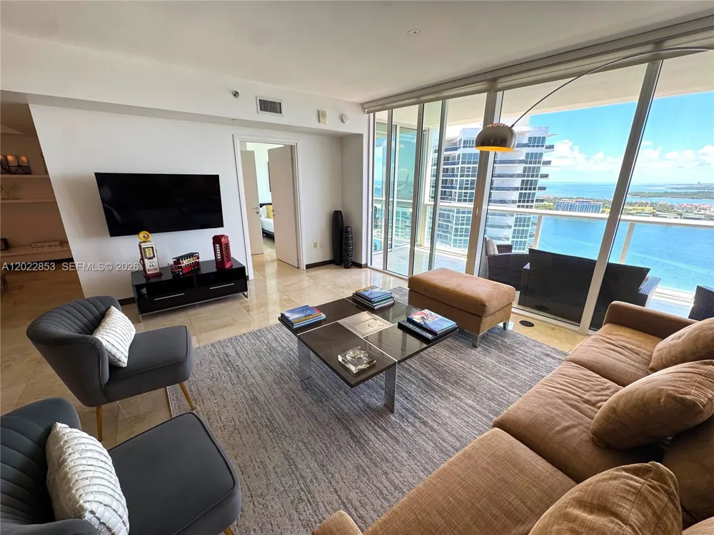 450 Alton Rd #3505 Miami Beach, FL 33139