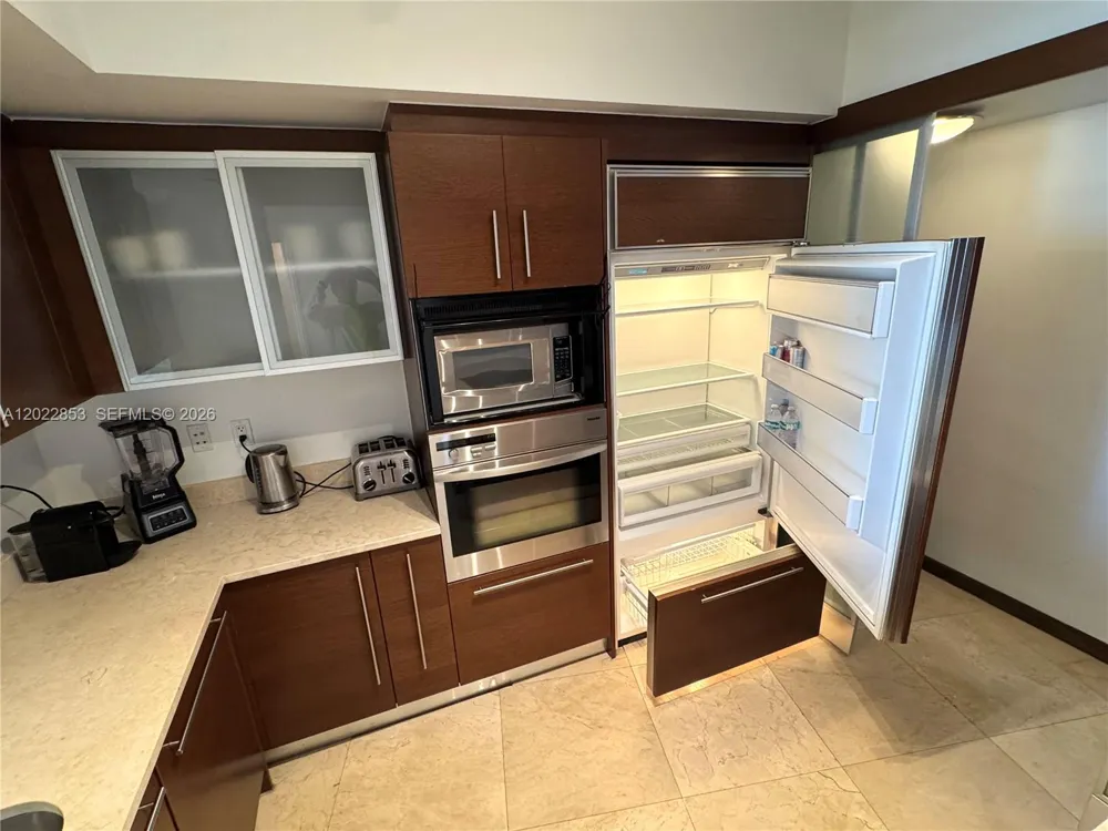 450 Alton Rd #3505 Miami Beach, FL 33139