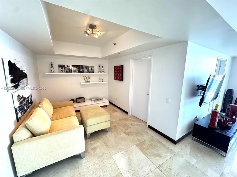 450 Alton Rd #3505 Miami Beach, FL 33139
