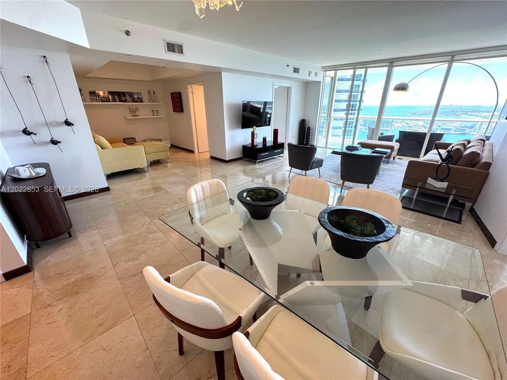 450 Alton Rd #3505 Miami Beach, FL 33139