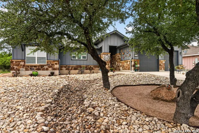 1403 COTTONWOOD RD